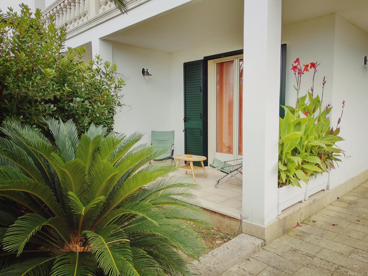 Ferienwohnung Dimora Liccisa Torre Lapillo Exterior foto
